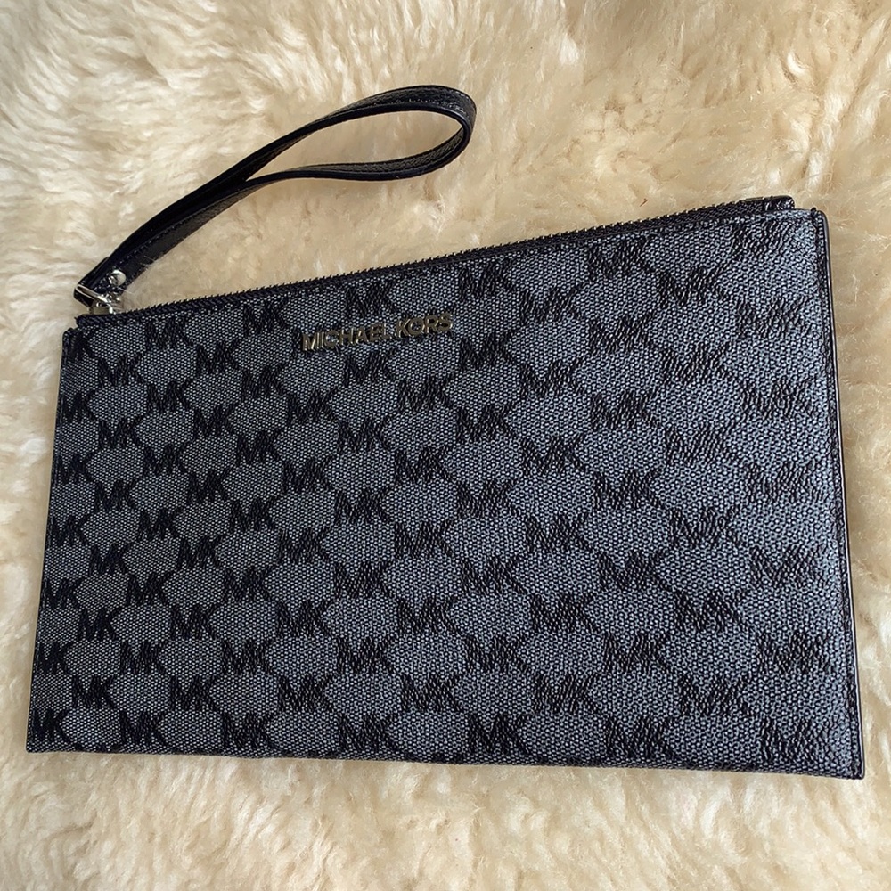 Michael Kors wristlet. Brand new.